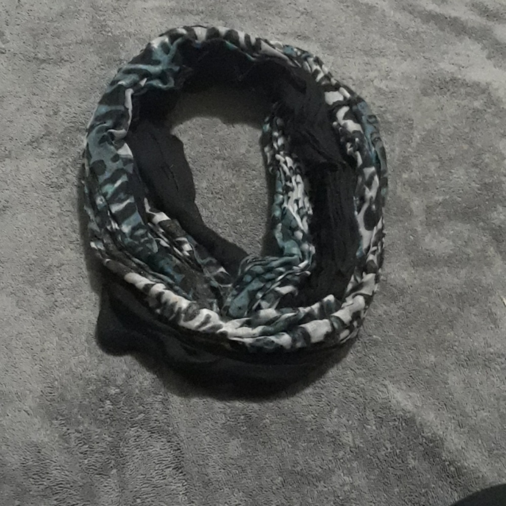 Two thin infinity scarfs